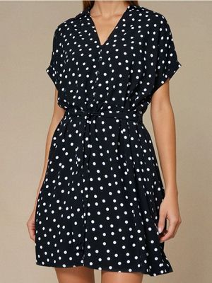 Sukienka na lato Sinsay ze sklepu: Sinsay w kategorii: Sukienki - zdjęcie CC22A15-4CA-6968_626FI