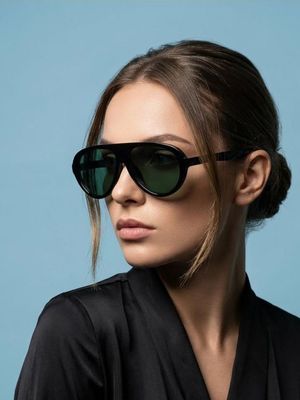 Okulary przeciwsłoneczne damskie na jesień wiosenny ze sklepu: Sinsay w kategorii: Okulary przeciwsłoneczne damskie - zdjęcie CC22A15-4CA-6968_679EJ
