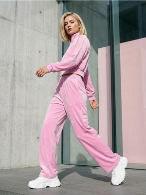 Spodnie damskie casual ze sklepu: Sinsay w kategorii: Spodnie damskie - zdjęcie CC22A15-4CA-6968_737HA