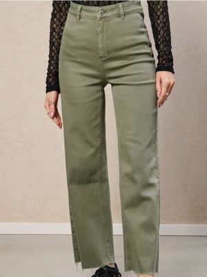 Jeansy damskie ze sklepu: Sinsay w kategorii: Jeansy damskie - zdjęcie CC22A15-4CA-6968_874EV