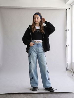 Jeansy damskie Sinsay ze sklepu: Sinsay w kategorii: Jeansy damskie - zdjęcie CC22A15-4CA-6968_877JO