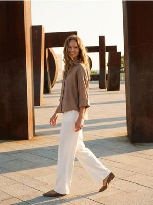 Spodnie damskie casual ze sklepu: Sinsay w kategorii: Spodnie damskie - zdjęcie CC22A15-4CA-6968_910GZ