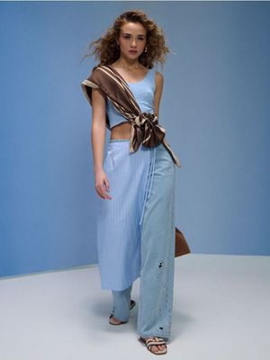 Jeansy damskie casual ze sklepu: Sinsay w kategorii: Jeansy damskie - zdjęcie CC22A15-4CA-6968_912GY