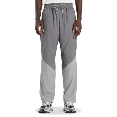 New Balance - Spodnie męskie casualowe ze sklepu: streetstyle24.pl w kategorii: Spodnie męskie - zdjęcie E12E2BE-C1C-9438_3243115