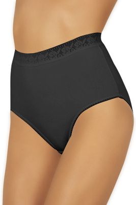 Italian Fashion - Majtki damskie klasyczne ze sklepu: kontri.pl w kategorii: Majtki damskie - zdjęcie E1A5966-47C-7221_13850