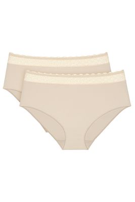 Majtki damskie na wiosnę Triumph ze sklepu: kontri.pl w kategorii: Majtki damskie - zdjęcie E1A5966-47C-7221_23947