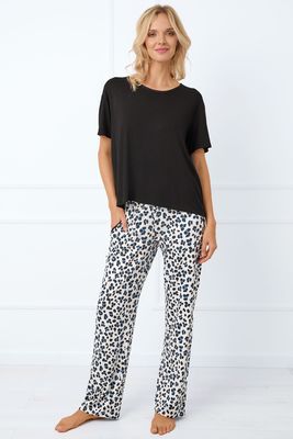 Piżama w nadruki Italian Fashion ze sklepu: kontri.pl w kategorii: Piżamy damskie - zdjęcie E1A5966-47C-7221_37140