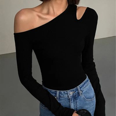 Bluzka damska casual Intimica ze sklepu: Intimica.pl w kategorii: Bluzki damskie - zdjęcie WP-ADS-RTKIFPPPR_10007495901513