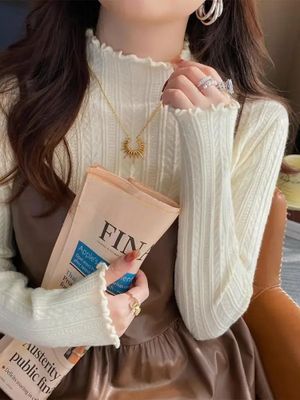 Sweter damski casual Intimica ze sklepu: Intimica.pl w kategorii: Swetry damskie - zdjęcie WP-ADS-RTKIFPPPR_9781559427401