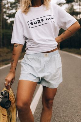 Bluzka damska casual Surf Inc. ze sklepu: Surf Inc w kategorii: Bluzki damskie - zdjęcie WP-ADS-UGZXOURBE_774