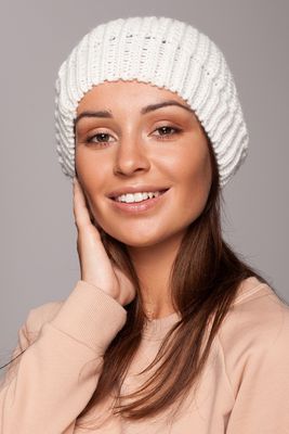 Czapka zimowa damska wiosenny BE Knitwear ze sklepu: Cudmoda w kategorii: Czapki zimowe damskie - zdjęcie WP-ADS-ZJHDFTVFS_10556