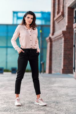 Spodnie damskie casual AWAMA ze sklepu: Cudmoda w kategorii: Spodnie damskie - zdjęcie WP-ADS-ZJHDFTVFS_15604