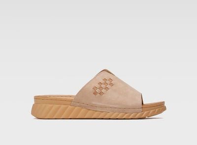 Klapki damskie letnie Go Soft ze sklepu: ccc.eu w kategorii: Klapki damskie - zdjęcie WP-CCC-G202M-SEF_5904248692810