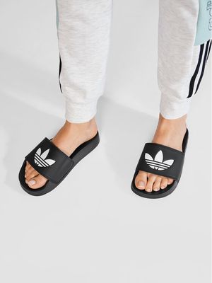 Klapki damskie na lato adidas ze sklepu: eobuwie.pl w kategorii: Klapki damskie - zdjęcie WP-EBWP-9KUZS-09B_0000206688941