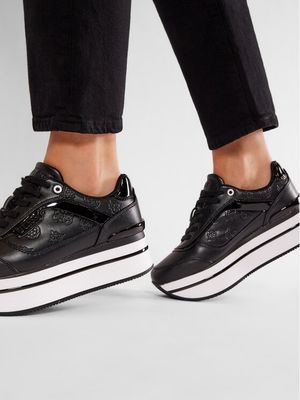 Buty sportowe damskie na wiosnę Guess ze sklepu: eobuwie.pl w kategorii: Buty sportowe damskie - zdjęcie WP-EBWP-9KUZS-09B_0000207894273