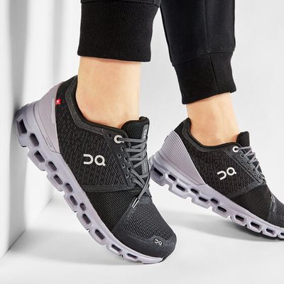 Buty sportowe damskie wiosenne On ze sklepu: eobuwie.pl w kategorii: Buty sportowe damskie - zdjęcie WP-EBWP-9KUZS-09B_0000208416092
