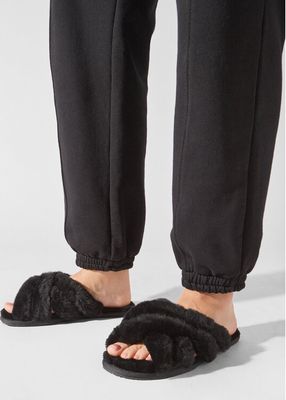 Kapcie damskie na zimę UGG ze sklepu: eobuwie.pl w kategorii: Kapcie damskie - zdjęcie WP-EBWP-9KUZS-09B_0000208956314