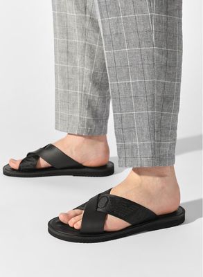 Klapki męskie na lato Emporio Armani ze sklepu: eobuwie.pl w kategorii: Klapki męskie - zdjęcie WP-EBWP-9KUZS-09B_0000302634187