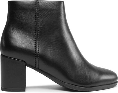 Botki jesienne Clarks ze sklepu: eobuwie.pl w kategorii: Botki - zdjęcie WP-EBWP-9KUZS-09B_0000302932832
