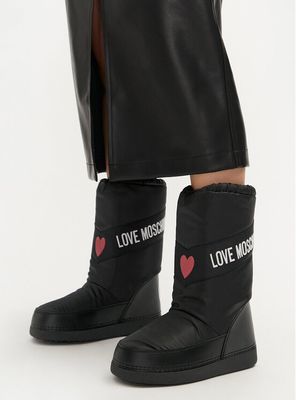 Śniegowce damskie zimowe Love Moschino ze sklepu: eobuwie.pl w kategorii: Śniegowce damskie - zdjęcie WP-EBWP-9KUZS-09B_0000304548949