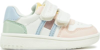 Tommy Hilfiger - Buty sportowe dziecięce na wiosnę ze sklepu: eobuwie.pl w kategorii: Buty sportowe dziecięce - zdjęcie WP-EBWP-9KUZS-09B_0000305122377