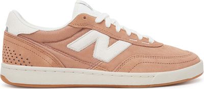 New Balance - Buty sportowe męskie wiosenne ze sklepu: eobuwie.pl w kategorii: Buty sportowe męskie - zdjęcie WP-EBWP-9KUZS-09B_0000305305503