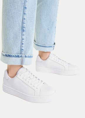 Trampki damskie wiosenne Armani Exchange ze sklepu: eobuwie.pl w kategorii: Trampki damskie - zdjęcie WP-EBWP-9KUZS-09B_0000305520296