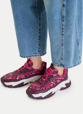 Buty sportowe damskie wiosenne Versace Jeans Couture ze sklepu: eobuwie.pl w kategorii: Buty sportowe damskie - zdjęcie WP-EBWP-9KUZS-09B_0000305601599
