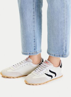 Buty sportowe damskie wiosenne Tamaris ze sklepu: eobuwie.pl w kategorii: Buty sportowe damskie - zdjęcie WP-EBWP-9KUZS-09B_0000305727343