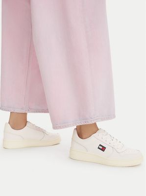 Tommy Jeans - Buty sportowe damskie na wiosnę ze sklepu: eobuwie.pl w kategorii: Buty sportowe damskie - zdjęcie WP-EBWP-9KUZS-09B_0000305782458
