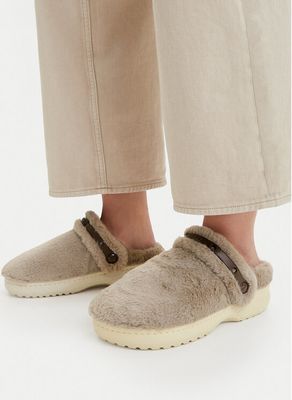 Kapcie damskie zimowe Crocs ze sklepu: eobuwie.pl w kategorii: Kapcie damskie - zdjęcie WP-EBWP-9KUZS-09B_0000305798503
