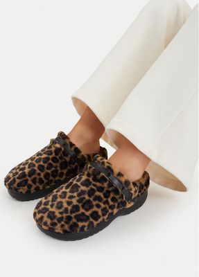 Kapcie damskie letnie Crocs ze sklepu: eobuwie.pl w kategorii: Kapcie damskie - zdjęcie WP-EBWP-9KUZS-09B_0000305798732
