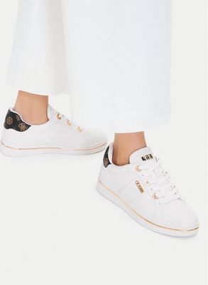 Buty sportowe damskie na wiosnę Guess ze sklepu: eobuwie.pl w kategorii: Buty sportowe damskie - zdjęcie WP-EBWP-9KUZS-09B_0000305817228