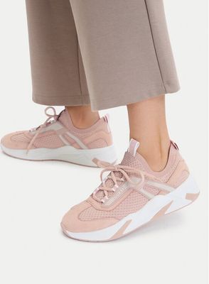 Buty sportowe damskie wiosenne Guess ze sklepu: eobuwie.pl w kategorii: Buty sportowe damskie - zdjęcie WP-EBWP-9KUZS-09B_0000305817808
