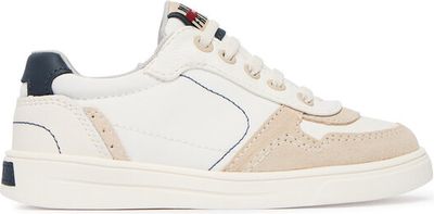 Buty sportowe dziecięce na wiosnę Mayoral ze sklepu: eobuwie.pl w kategorii: Buty sportowe dziecięce - zdjęcie WP-EBWP-9KUZS-09B_0000305827357