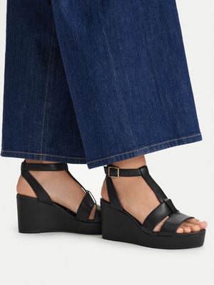Sandały damskie letnie Clarks ze sklepu: eobuwie.pl w kategorii: Sandały damskie - zdjęcie WP-EBWP-9KUZS-09B_0000305834270