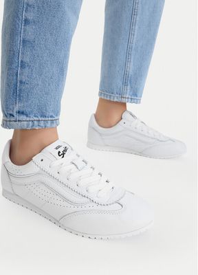 Buty sportowe damskie wiosenne Vans ze sklepu: eobuwie.pl w kategorii: Buty sportowe damskie - zdjęcie WP-EBWP-9KUZS-09B_0000305870773
