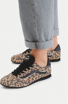 Vans - Buty sportowe damskie jesienne ze sklepu: eobuwie.pl w kategorii: Buty sportowe damskie - zdjęcie WP-EBWP-9KUZS-09B_0000305870872