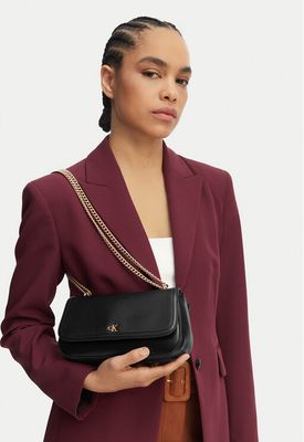 Kopertówka elegancka Calvin Klein ze sklepu: eobuwie.pl w kategorii: Kopertówki - zdjęcie WP-EBWP-9KUZS-09B_0000305949165