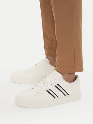 Buty sportowe męskie na wiosnę Armani Exchange ze sklepu: eobuwie.pl w kategorii: Buty sportowe męskie - zdjęcie WP-EBWP-9KUZS-09B_0000305967350