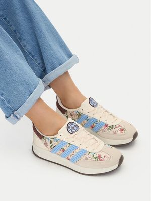 Buty sportowe damskie wiosenne adidas by Stella McCartney ze sklepu: eobuwie.pl w kategorii: Buty sportowe damskie - zdjęcie WP-EBWP-9KUZS-09B_0000305974747
