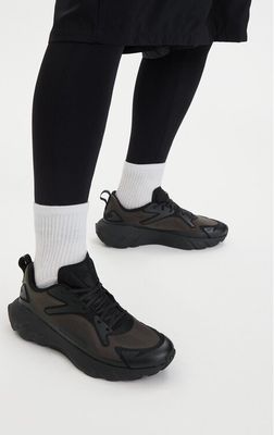 Buty sportowe męskie na wiosnę Under Armour ze sklepu: eobuwie.pl w kategorii: Buty sportowe męskie - zdjęcie WP-EBWP-9KUZS-09B_0000306024533