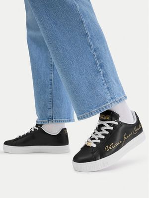 Trampki damskie na wiosnę Versace Jeans Couture ze sklepu: eobuwie.pl w kategorii: Trampki damskie - zdjęcie WP-EBWP-9KUZS-09B_0000306047082
