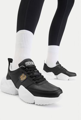 Buty sportowe damskie na wiosnę Versace Jeans Couture ze sklepu: eobuwie.pl w kategorii: Buty sportowe damskie - zdjęcie WP-EBWP-9KUZS-09B_0000306047389