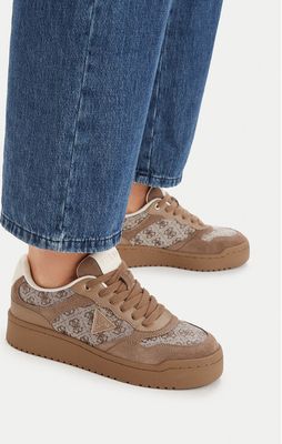 Buty sportowe damskie Guess ze sklepu: eobuwie.pl w kategorii: Buty sportowe damskie - zdjęcie WP-EBWP-9KUZS-09B_0000306154865