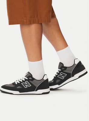 Buty sportowe męskie New Balance ze sklepu: eobuwie.pl w kategorii: Buty sportowe męskie - zdjęcie WP-EBWP-9KUZS-09B_0000306387126