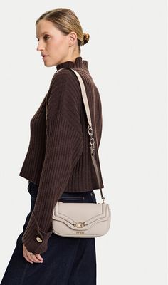 Listonoszka elegancka Guess ze sklepu: eobuwie.pl w kategorii: Listonoszki - zdjęcie WP-EBWP-9KUZS-09B_0198659012786