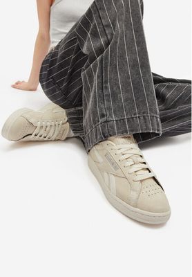 Buty sportowe damskie na wiosnę Reebok ze sklepu: eobuwie.pl w kategorii: Buty sportowe damskie - zdjęcie WP-EBWP-9KUZS-09B_5903698587912