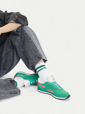 Reebok - Buty sportowe damskie wiosenne ze sklepu: eobuwie.pl w kategorii: Buty sportowe damskie - zdjęcie WP-EBWP-9KUZS-09B_5906751187203