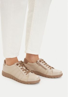 Go Soft - Buty sportowe damskie na wiosnę ze sklepu: eobuwie.pl w kategorii: Buty sportowe damskie - zdjęcie WP-EBWP-9KUZS-09B_5906751552780